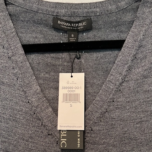 Banana Republic V-neck forever pullover Sweater - Picture 2 of 6